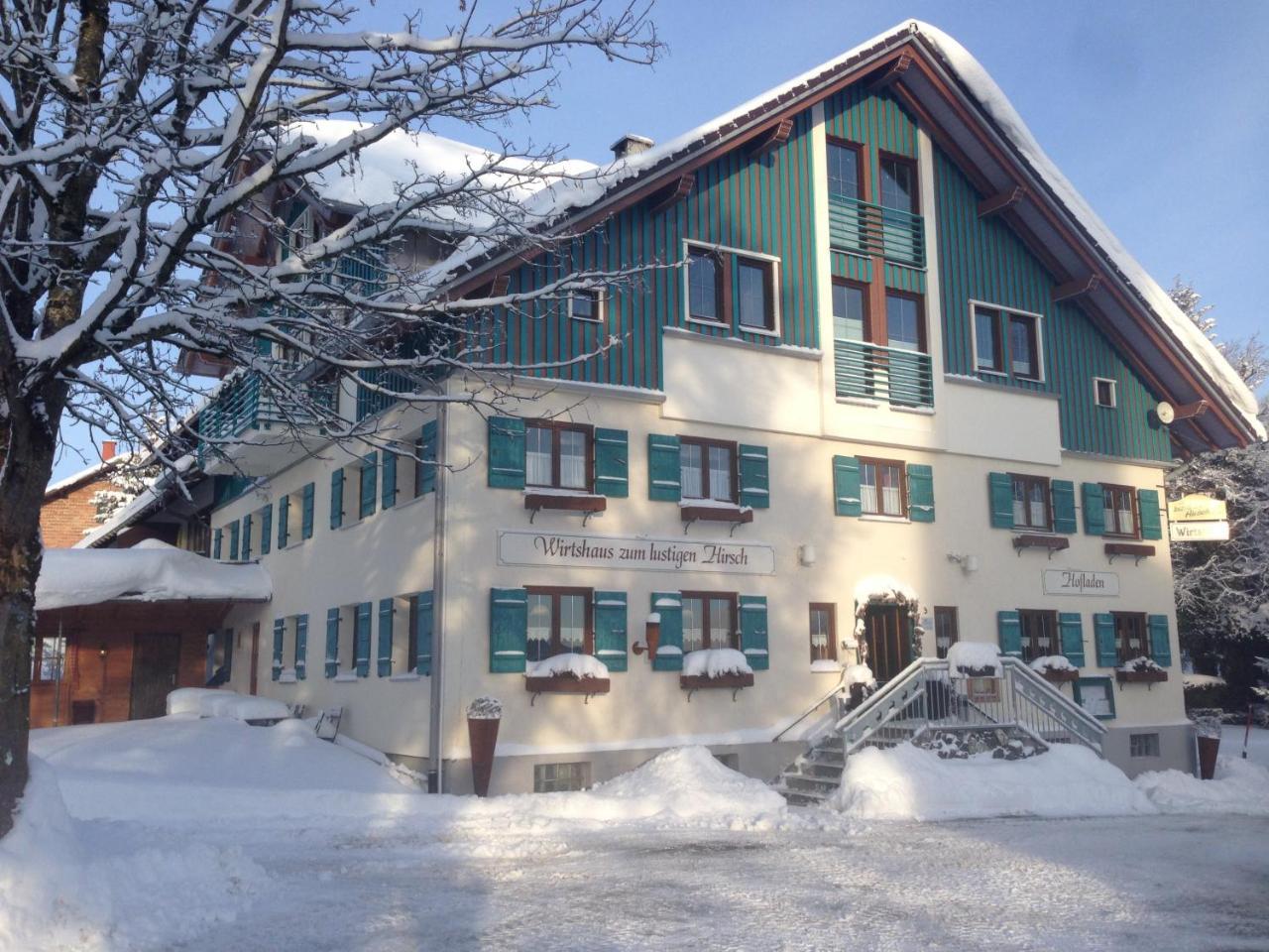 Lustiger Hirsch Hotel Akams Exterior photo